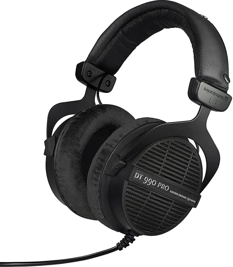 Casti Over-Head beyerdynamic DT 990 PRO 250 OHM Black Limited Edition - open studio