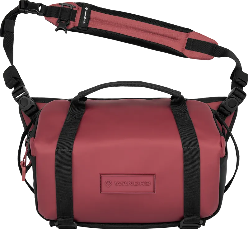 WANDRD ROGUE Sling 9L Rhone Burgundy