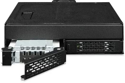 Accesoriu Icy Box ToughArmor 2x 2.5" PCIe 4.0 NVMe U.2 to 1x SlimSAS in 1x 5.2