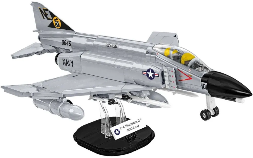 Jucarie creativa Cobi F-4 Phantom II USS Midway