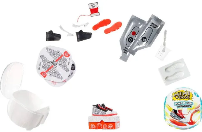 Jucarie creativa Mga Entertainment MGA's Miniverse - Make It Mini Sneakers (assorted items)