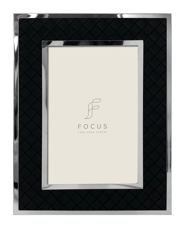 Rama foto FOCUS Camellia Black 13x18