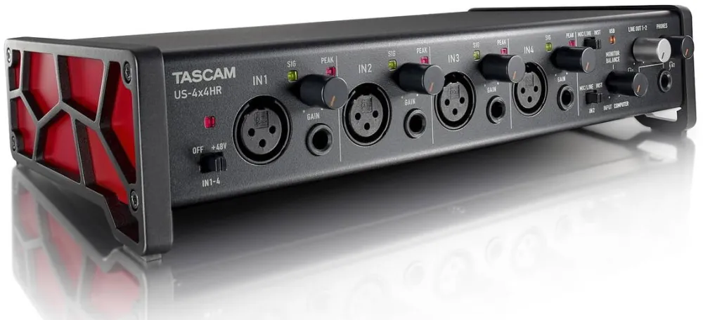 TASCAM US-4X4HR recording audio interface