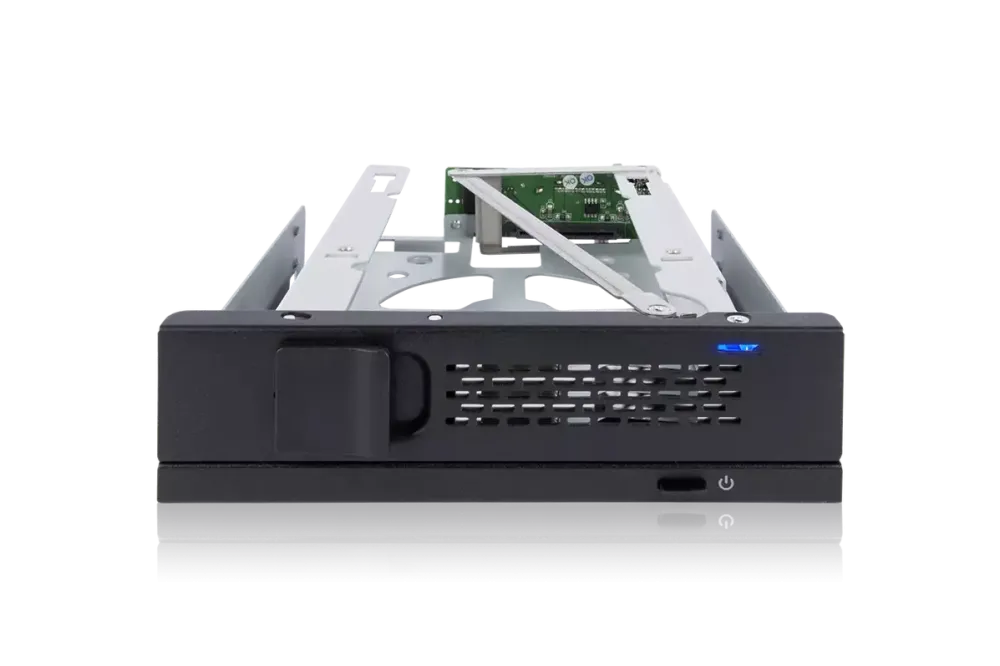Accesoriu Icy Box We-Ra. 1x 3.5" SATA in 1x 5.25" bay mobile rack fanl