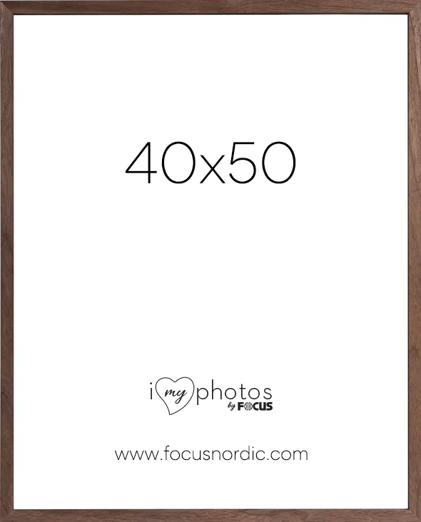 Rama foto FOCUS Rock Walnut veneer 40X50