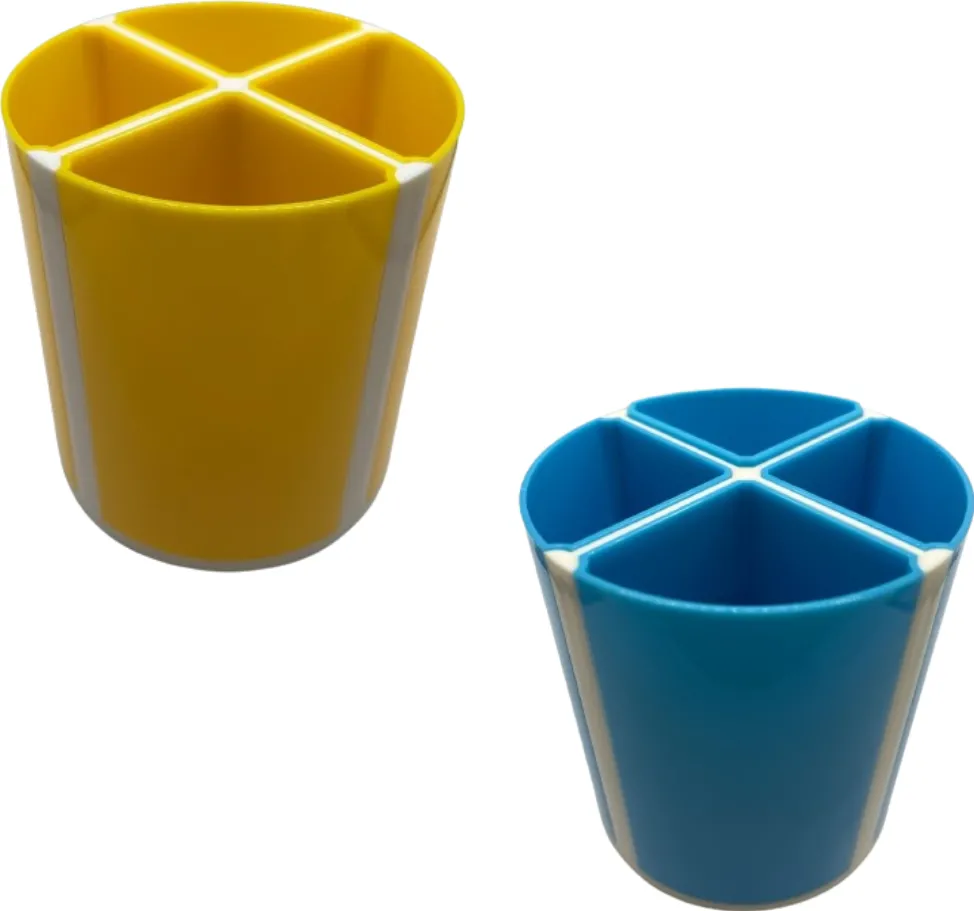 Kejea Suport plastic pentru instrumente de scris, cilindric, 4 compartimente, KEJEA - culori asortate