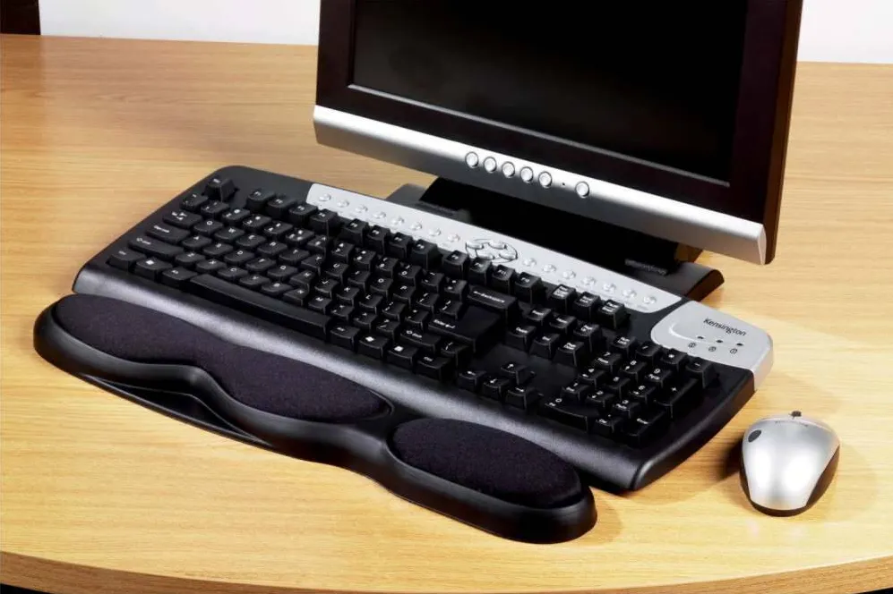 Mouse pad Kensington Suport ergonomic Kensington, pentru incheietura mainii, cu gel, negru