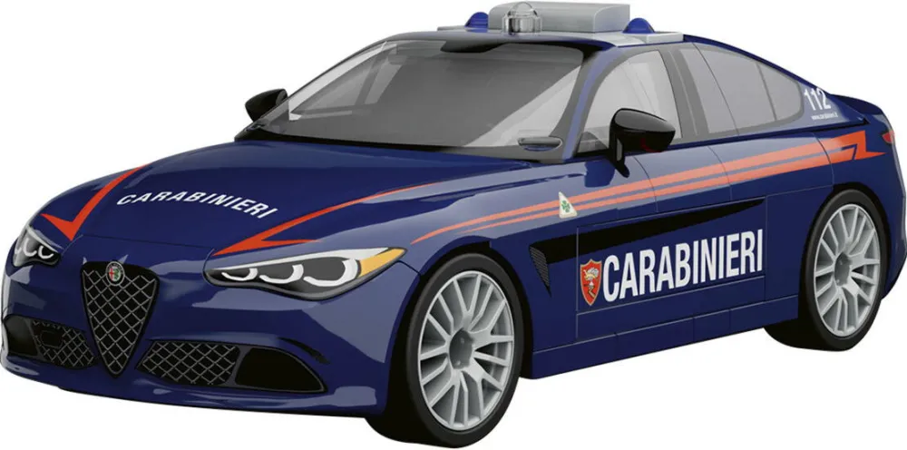 Masina Cobi Giulia Quadrifoglio Carabinieri (scale 1:35)
