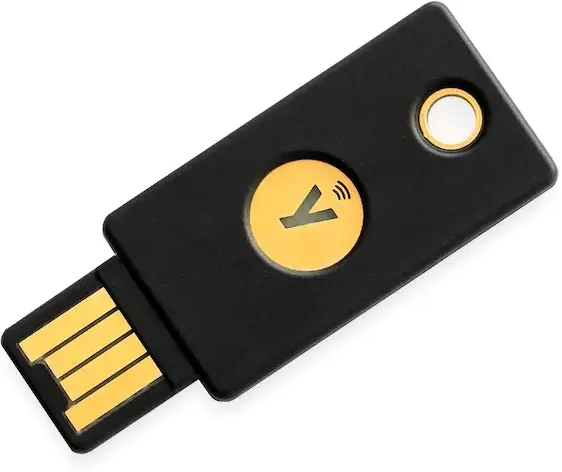 Accesoriu Laptop Yubico Dispozitiv criptografic securizat tip token,  5 NFC, negru