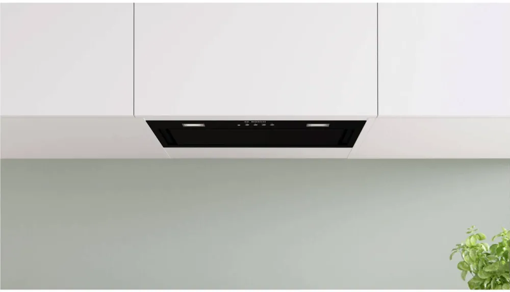 BOSCH Hota incorporabila Bosch DLN56AC60, Putere de absorbtie 645 mc/h, Iluminare LED, Clasa B, 52 cm, Negru