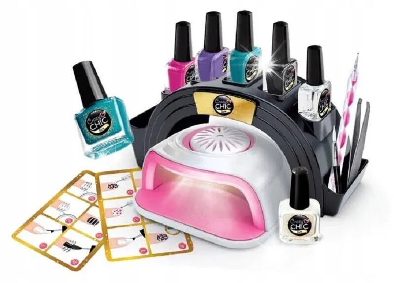 Jucarie Educationala Clementoni Set Crazy Chic, salon de stilizare a unghiilor, uscator de unghii, lacuri de unghii, 0.5 kg