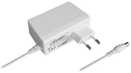 Generic ALIMENTATOR 12V 2.5A 2.5 X 5.5 MM