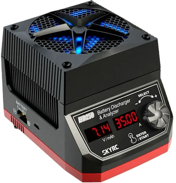 Descărcător / tester de baterii SkyRC BD250