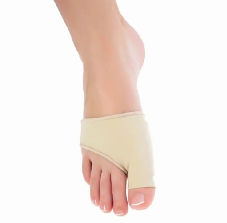 Protection for the hallux valgus