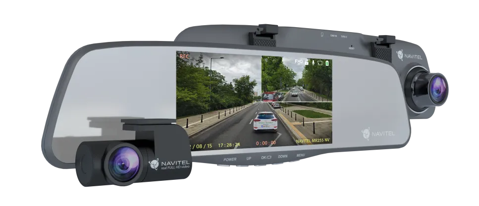 Camera Auto NAVITEL MR255NV smart rearview mirror equipped with a DVR