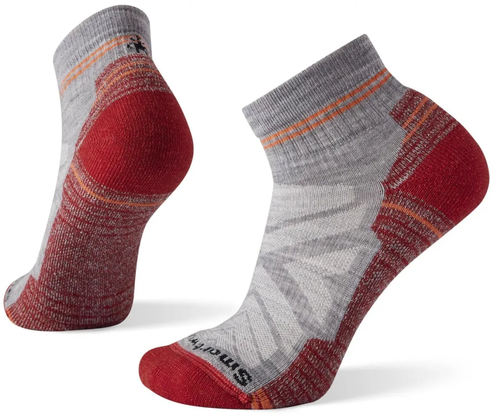 Sosete Smartwool Hike W Light Cushion Ankle gri deschis rosu M 38-41