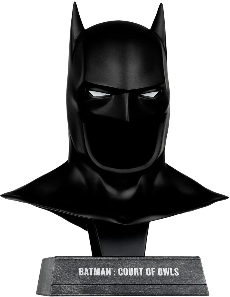 Jucarie creativa McFarlane DC Direct Batman Cowl Replica 1:3 Court of Owls