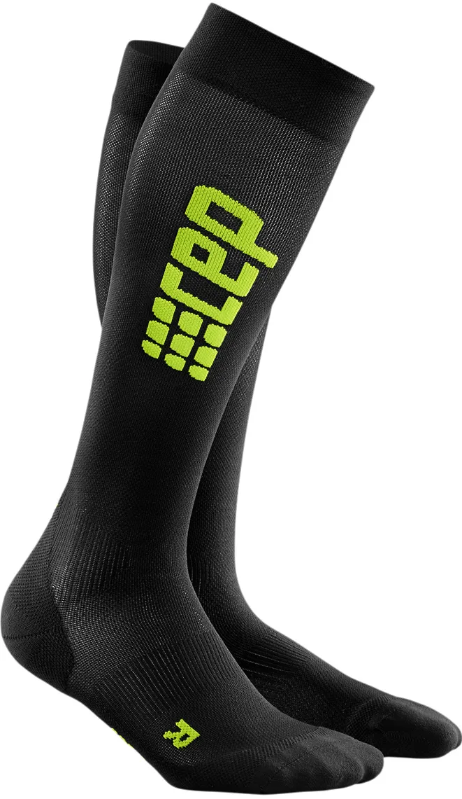 CEP - Sosete de compresie pentru alergare ultralight women - black/green - II