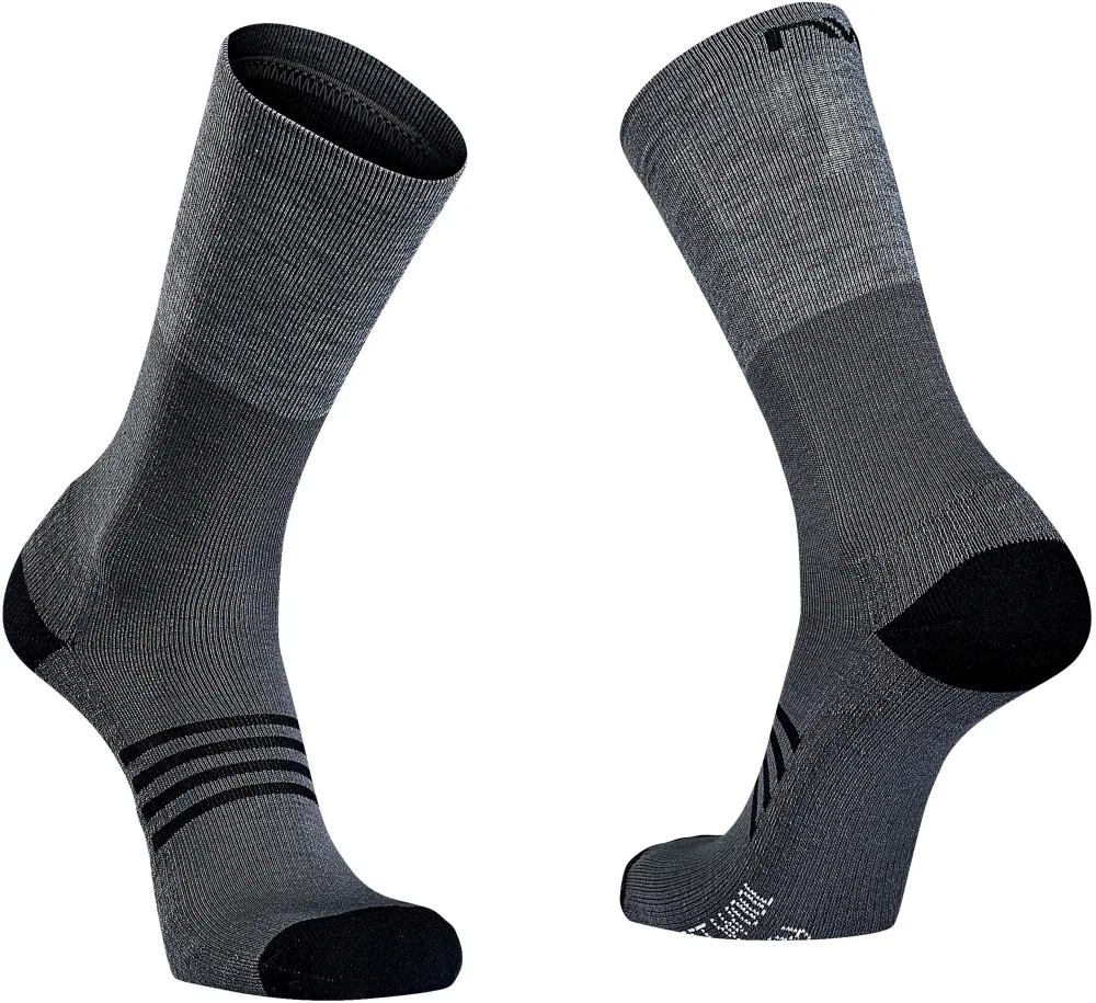 Northwave - sosete ciclism iarna - Extreme Pro High - negru - XS - 32-35