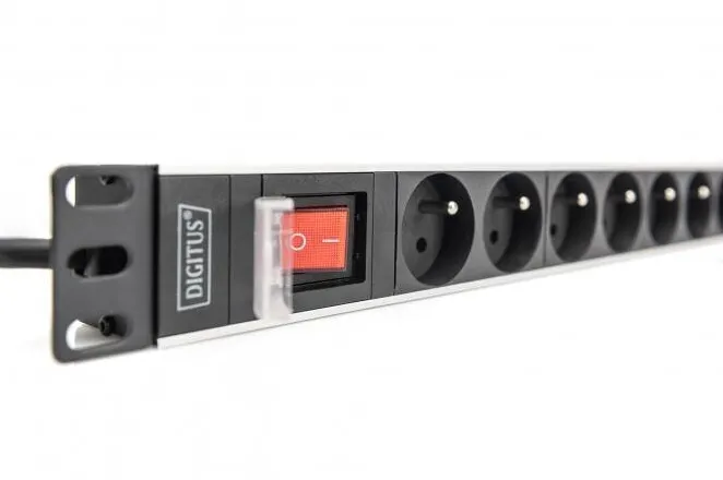 Prelungitor electric Digitus DN-95402-1-FR 8 prize 4000 W