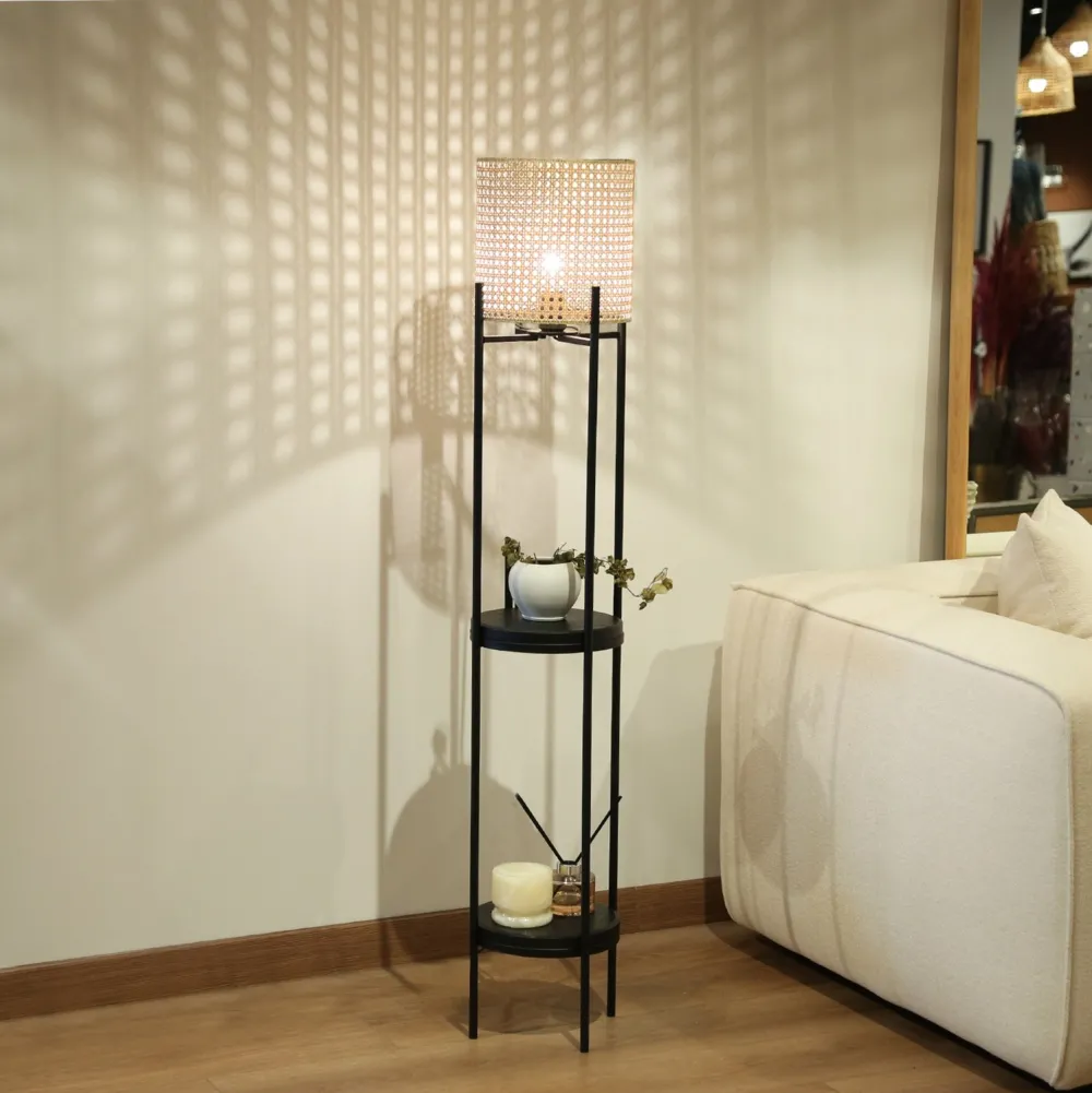 Lampadar Opviq AYD-3335, Crem / Negru