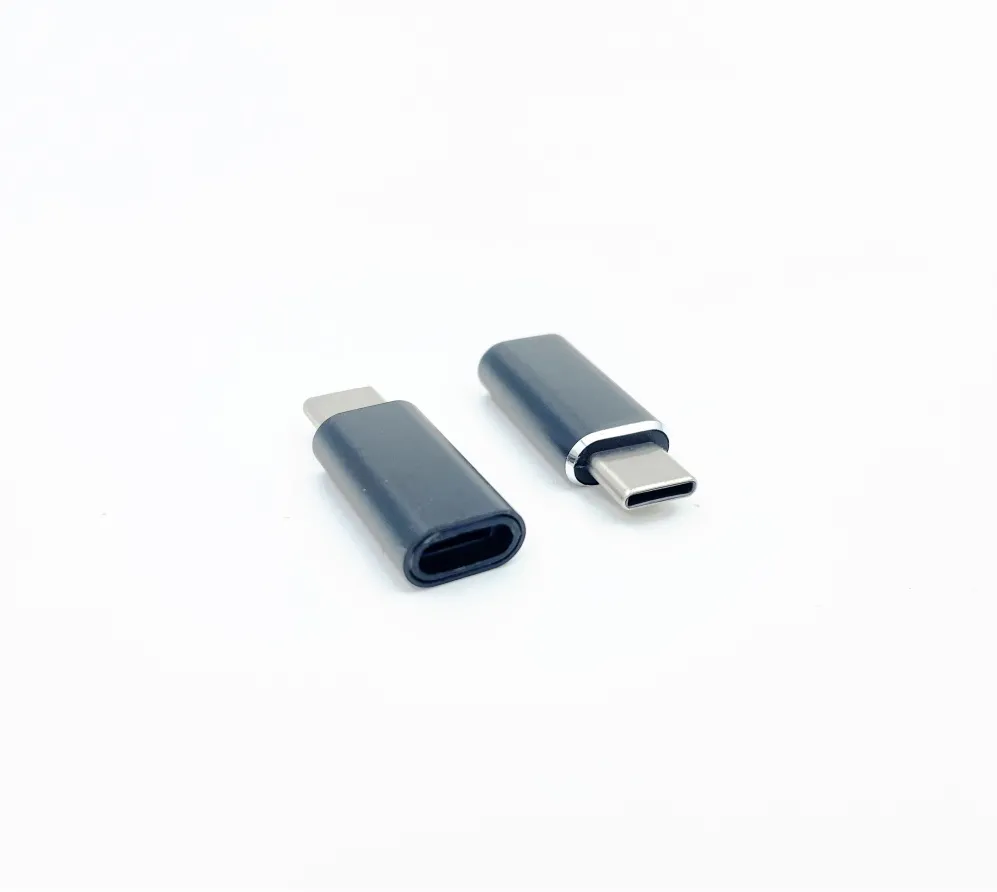 Maxlife Lightning to USB-C adapter