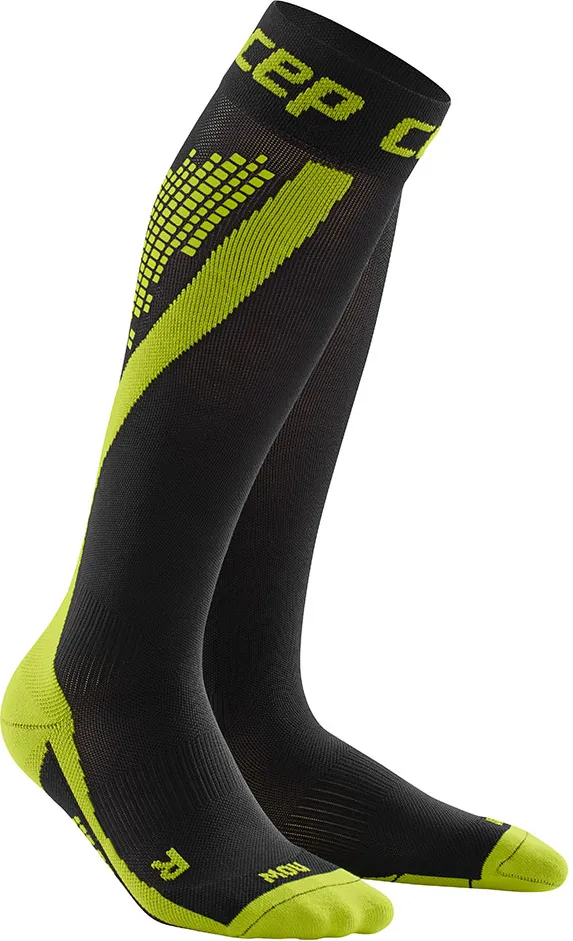 CEP - Compresie gamba de noapte femei - Nighttech Calf Sleeves - green - 25-31cm - II