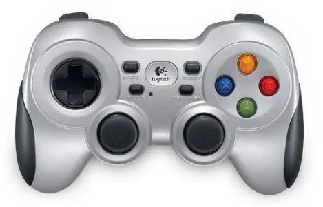Gamepad LOGITECH F710