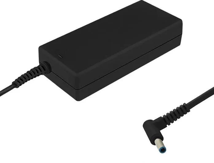 Alimentator Laptop QOLTEC 51518 45 W Black