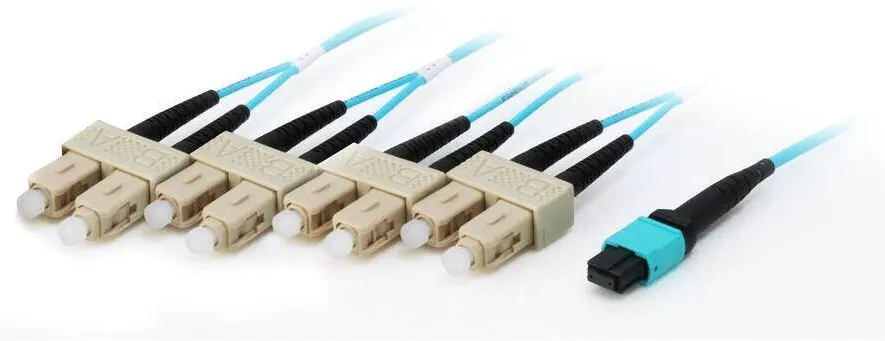 Cablu Fibra Optica EQUIP MTP/SC Trunk Fiber Patch Cord OM4 M/M 15.00m Polietilena
