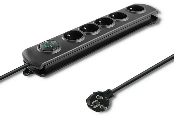 Prelungitor QOLTEC Protectie Suprasarcina 5 prize 1.8m Negru