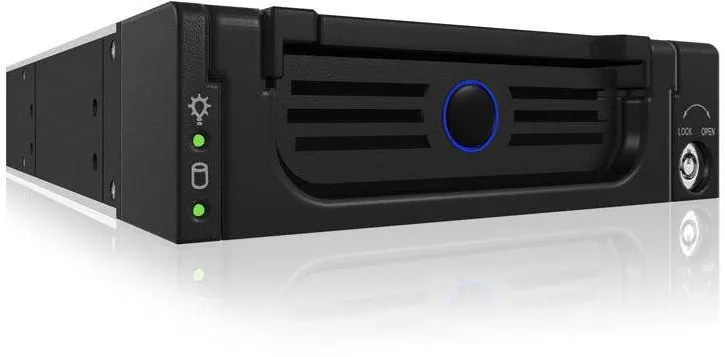 Rack Icy Box 3,5" SATAI+II in 1x5,25" IB-138SK-B-II sw