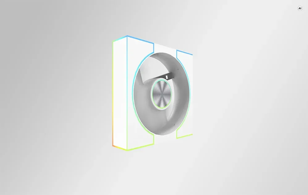 Ventilator de calculator într-o carcasă albă cu margini colorate și centru metalic, fotografiat dintr-un unghi.